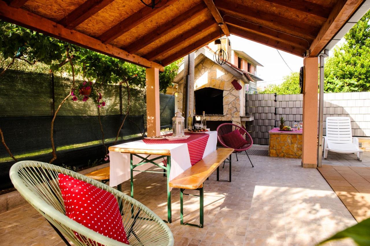 Apartman Sunny Vacay Kaštela Eksteriør bilde