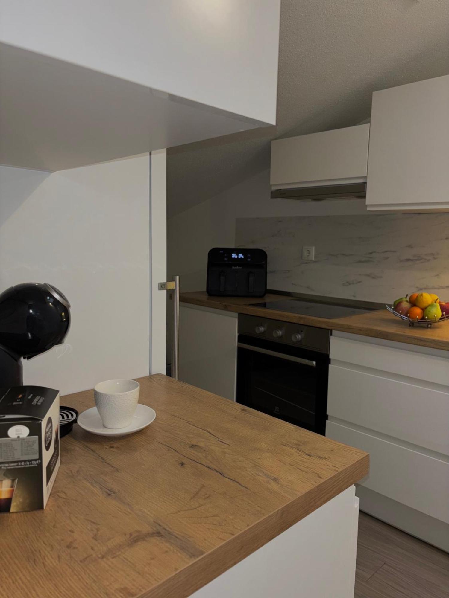 Apartman Sunny Vacay Kaštela Eksteriør bilde