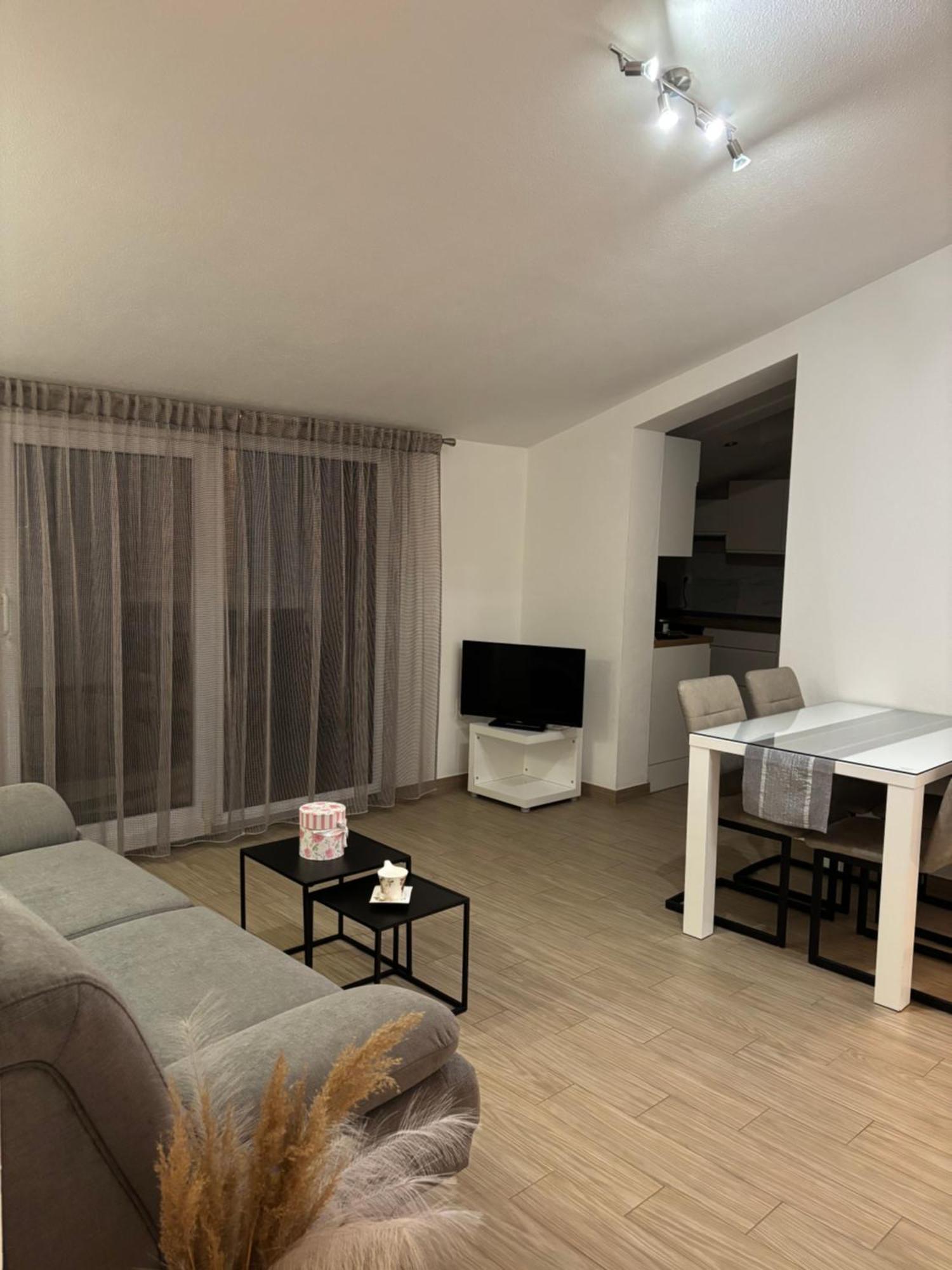 Apartman Sunny Vacay Kaštela Eksteriør bilde